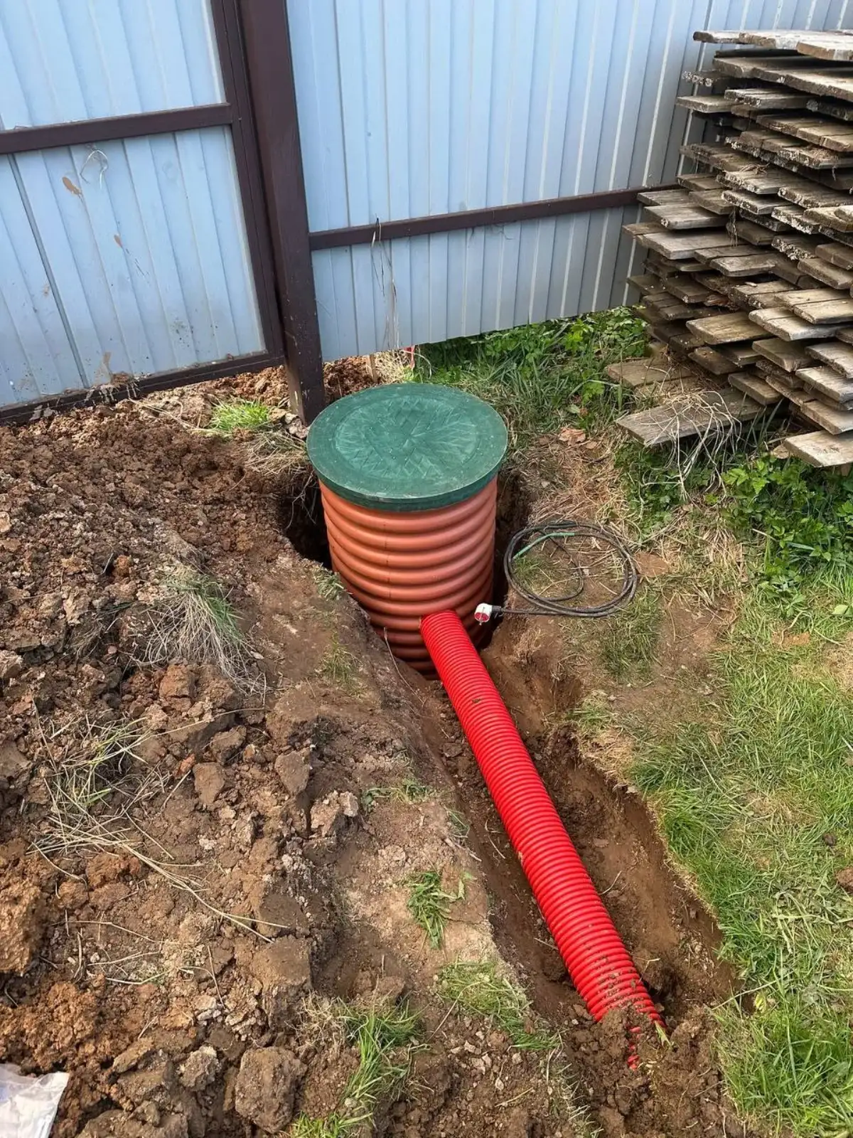 Ливневая канализация частного дома - система водоотведения 200 кв.м кровли в Чеховском районе